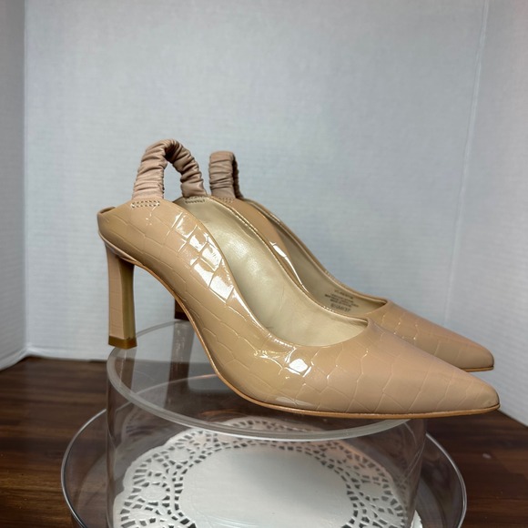 Vince Camuto Restia Beige Croc Embossed Patent Leather Slingback Pumps Heel 6.5M - Picture 2 of 12